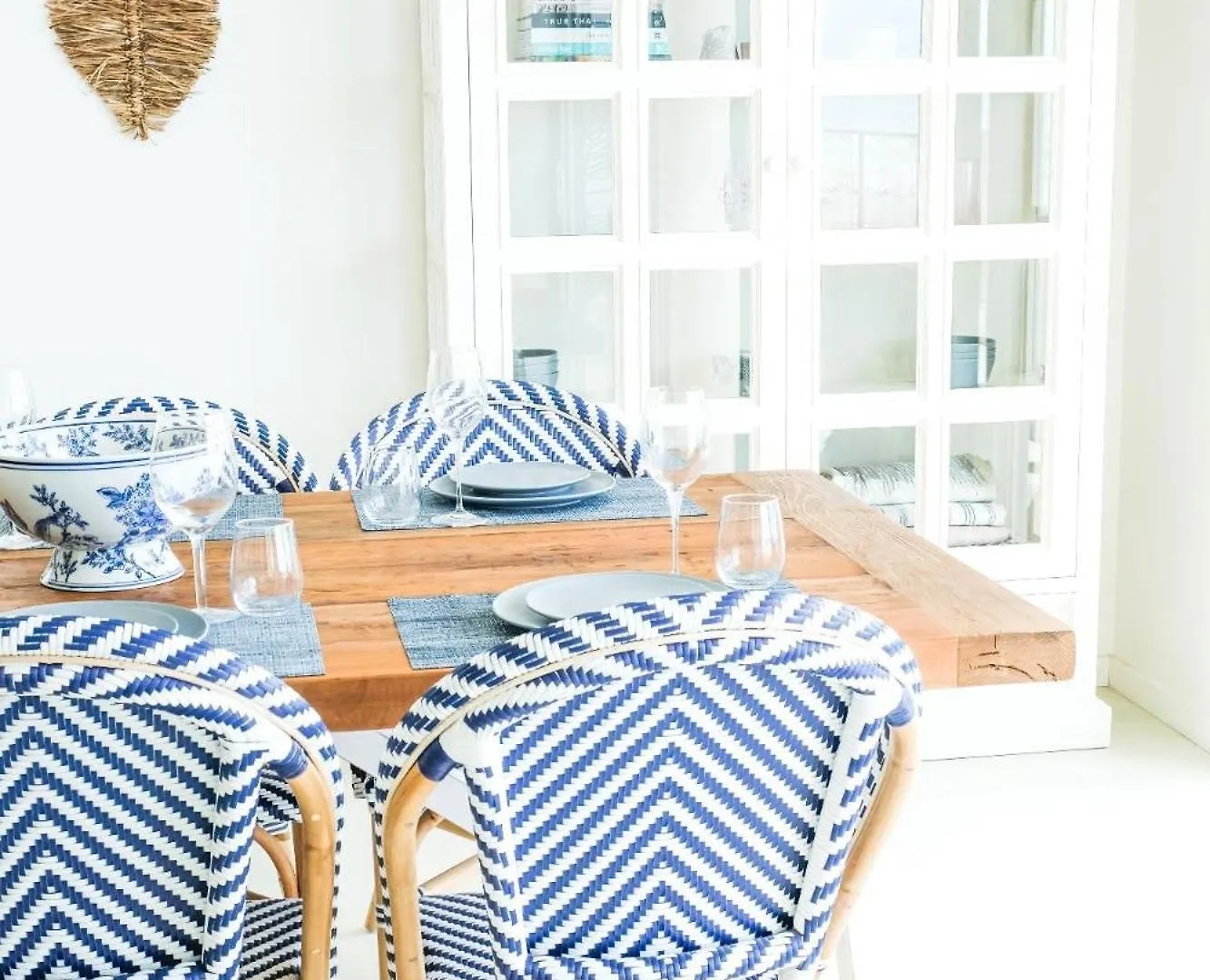 Hamptons Style Penthouse At Kings Beach カラウンドラ